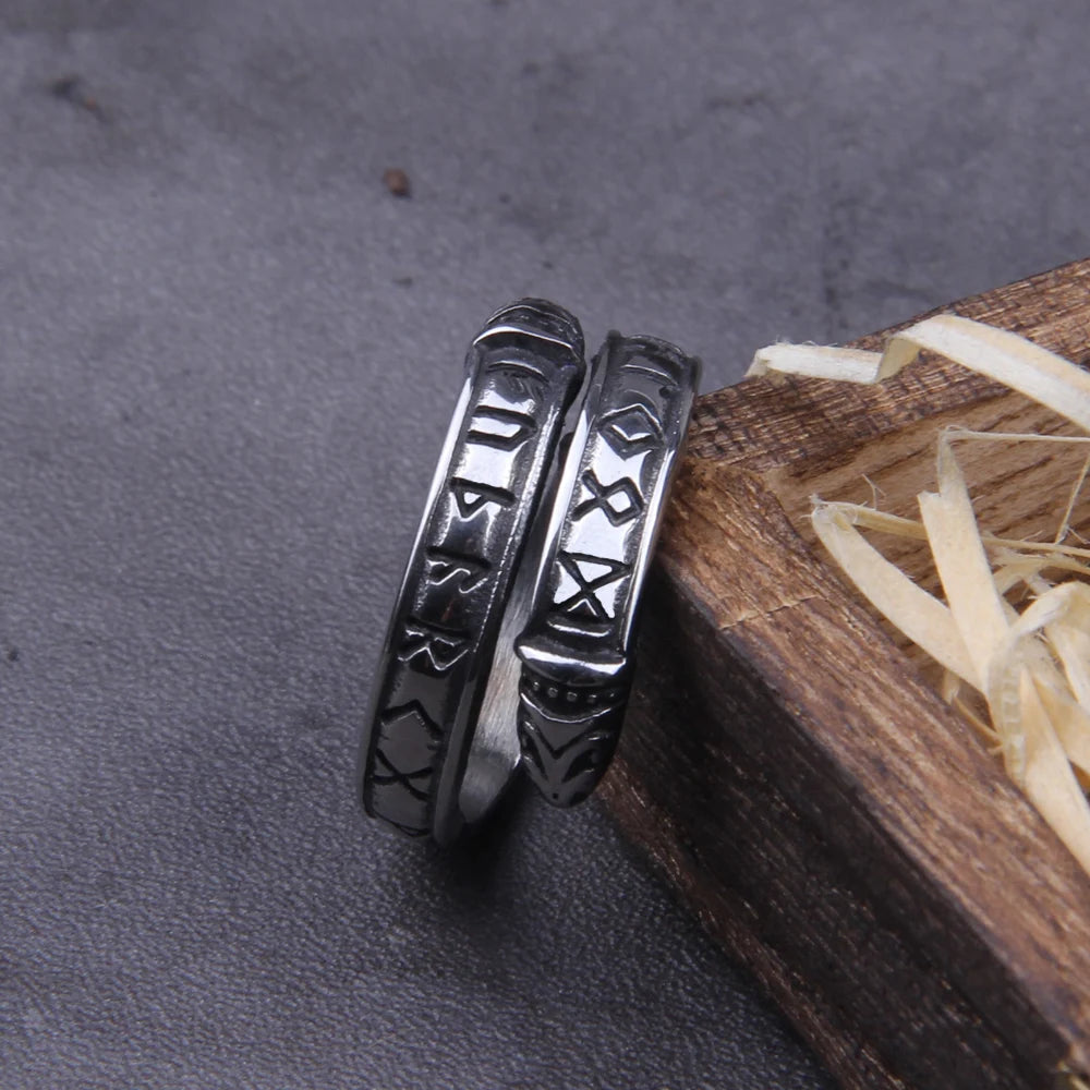 Odin’s Oath Rune Ring
