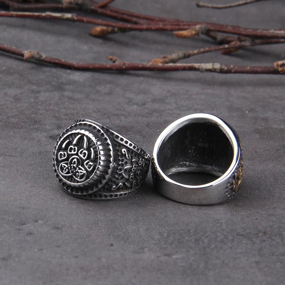 Veles Bear Paw Talisman Ring
