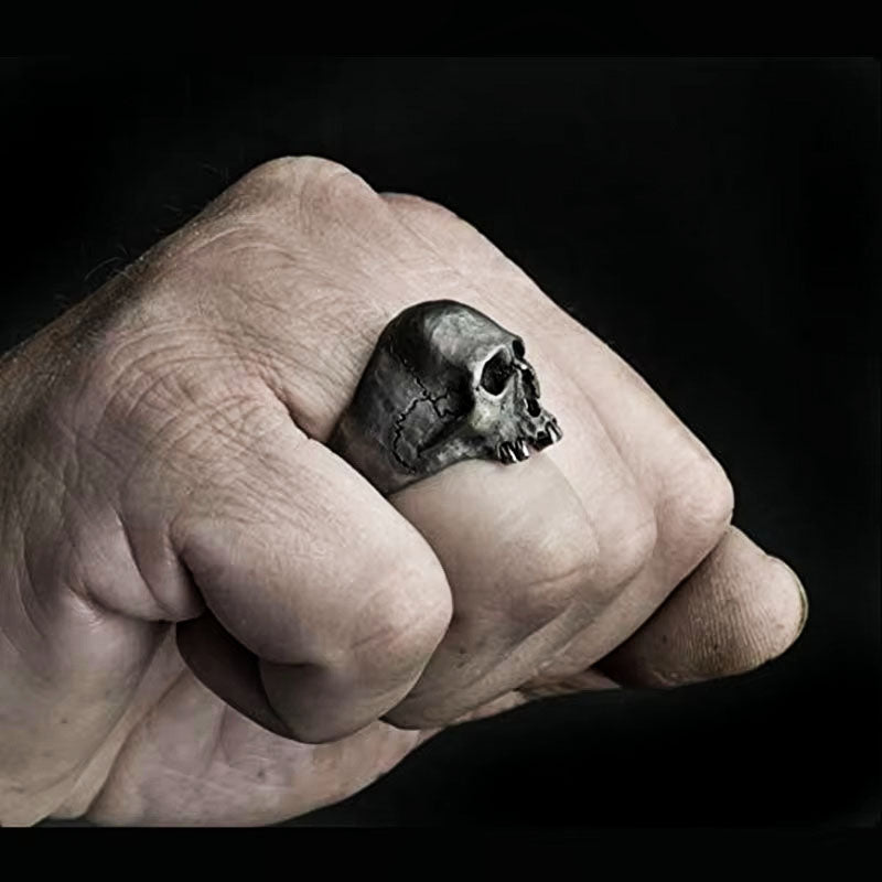 Iron Ghost Skull Ring
