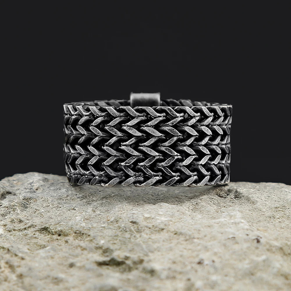 Chain Link Mesh Ring