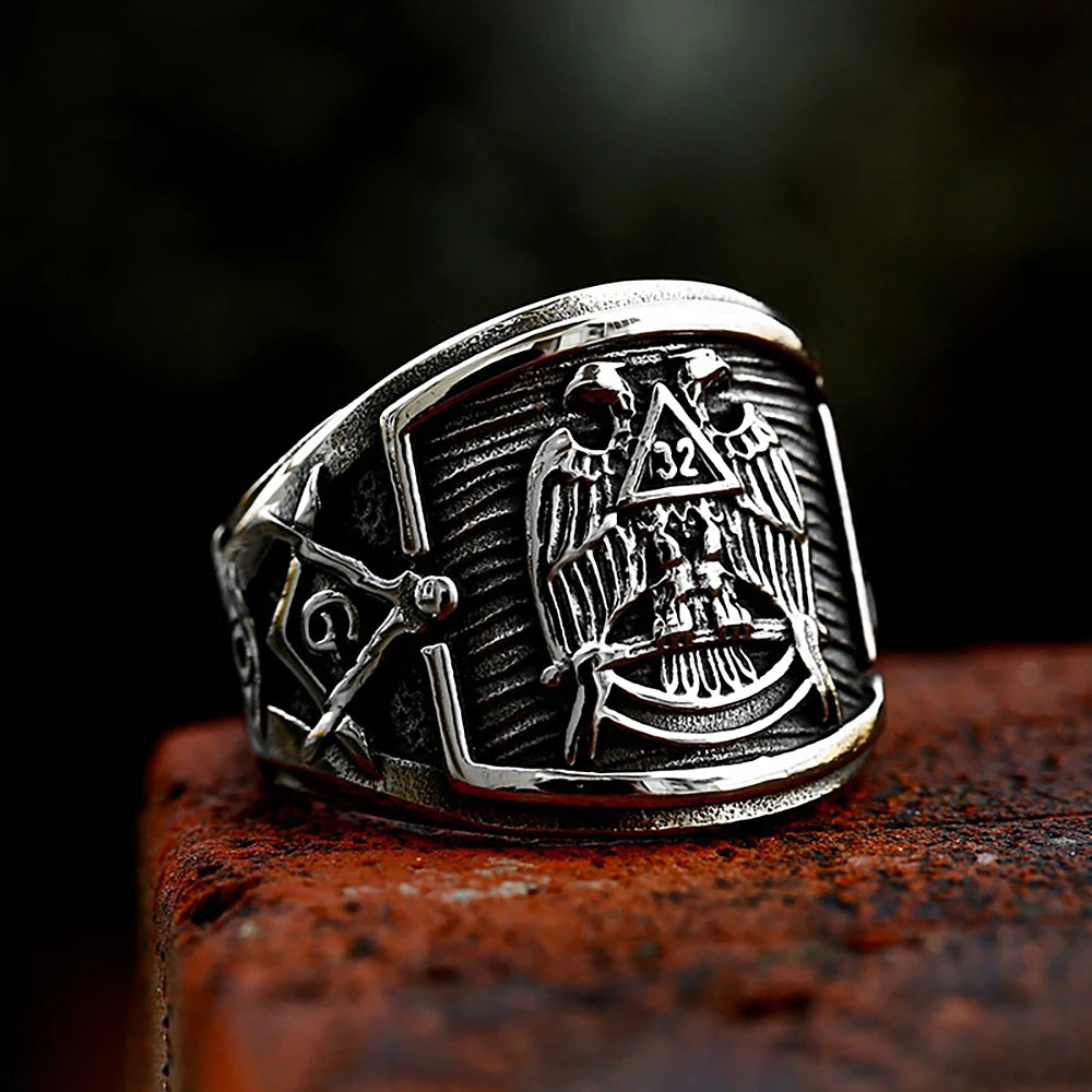 Vintage Masonic Double Eagle Ring