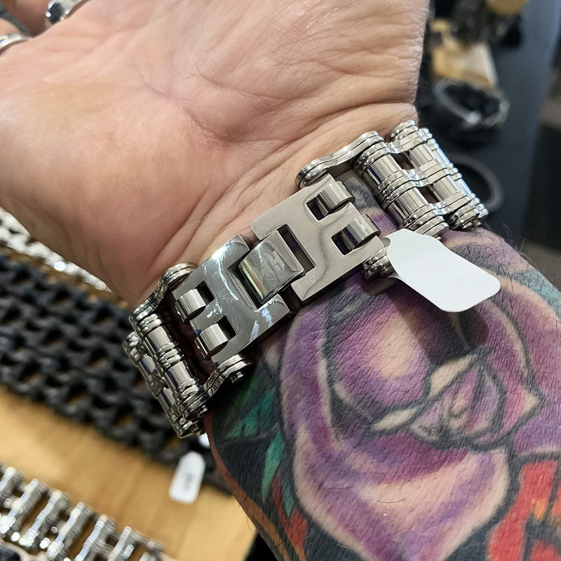 White Tripple Chain Bracelet