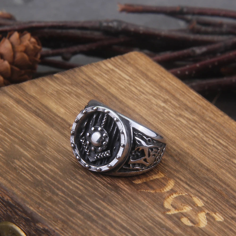 Fenrir Guard Shield Ring