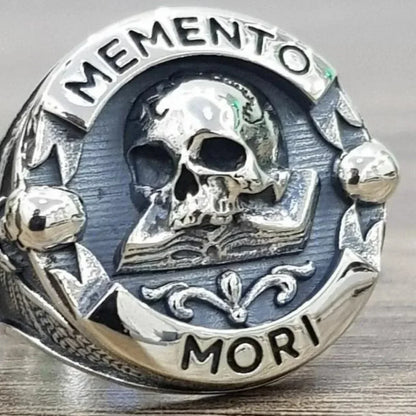 Memento Mori Skull Ring