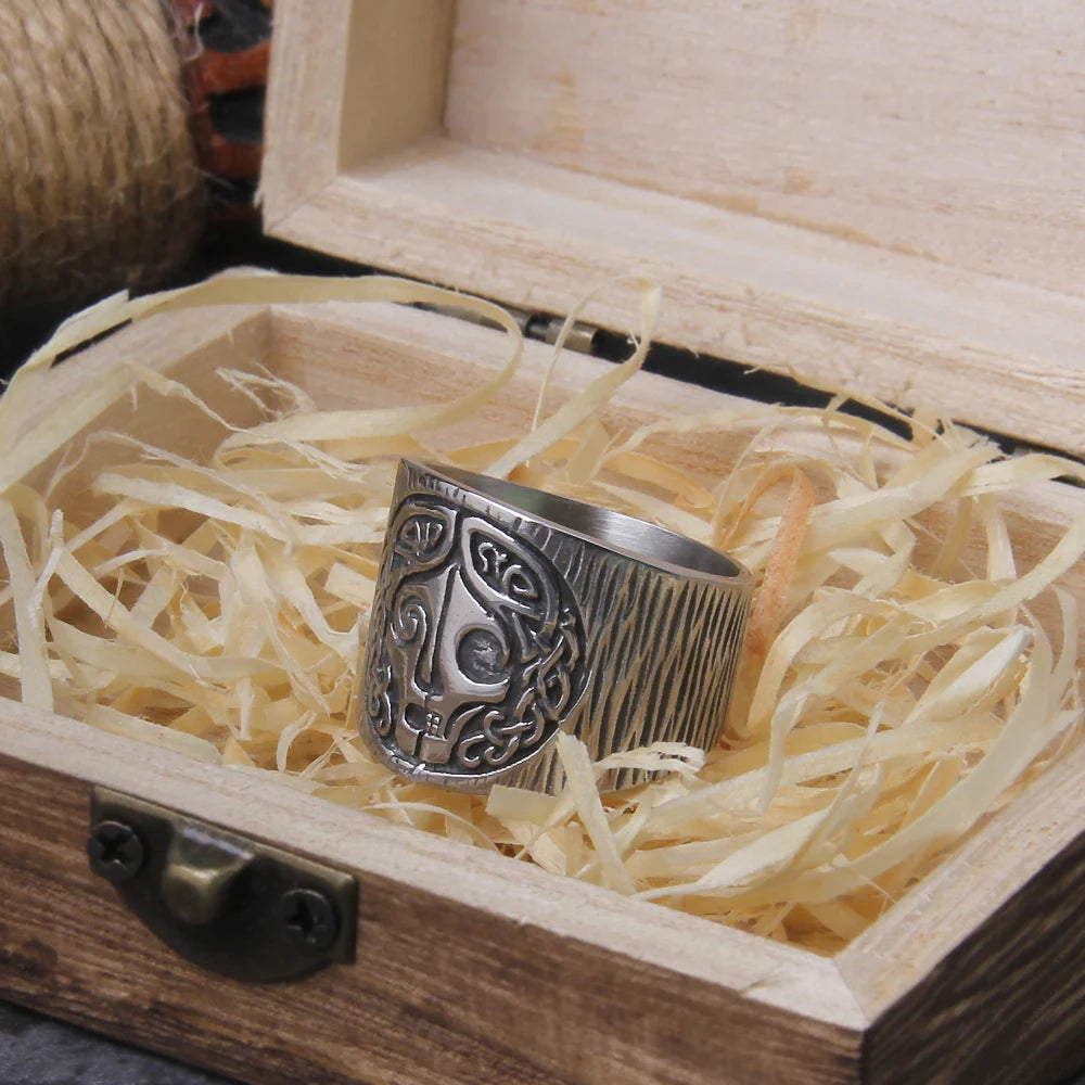 Hel's Judgement Rune Ring